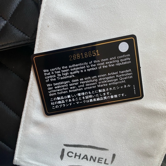 Rare Chanel Black Quilted Lambskin Top Handle Handbag - Picture 13 of 14